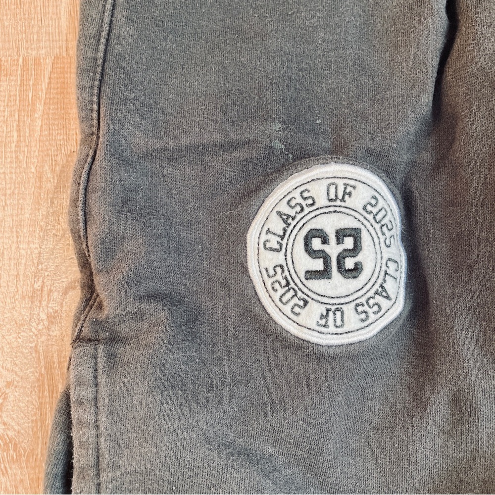 🎯3/$10 Black Sweatpants for The Class of 2025 - Picture 3 of 9